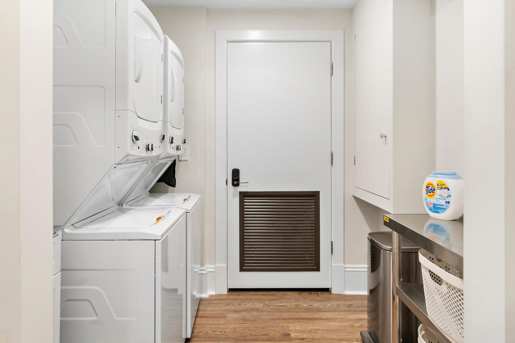 Charlesgate Suites Boston Exterior photo