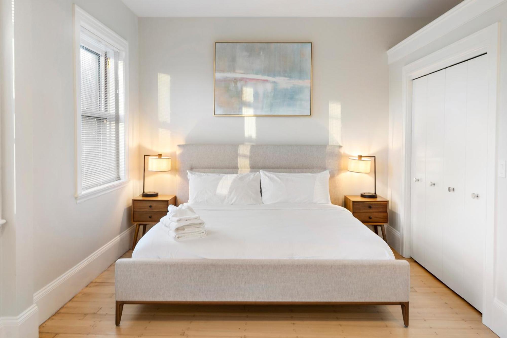 Charlesgate Suites Boston Exterior photo